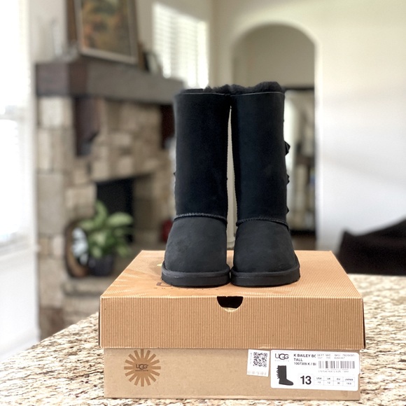 UGG Other - BAILEY BOW II TALL BOOT kids Sz 13